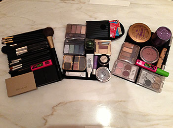 Bless This Mess – Organize Makeup Bags, Drawers & Cases - Beauty Butler ...